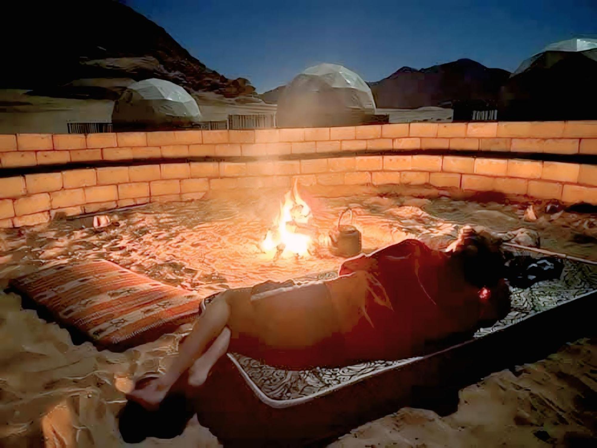 Wadi Hi Camp Luxury tent Wadi Rum